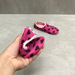 648002-sapatilha-pampili-bem-me-quer-neoprene-pink-preto-vandacalcados4
