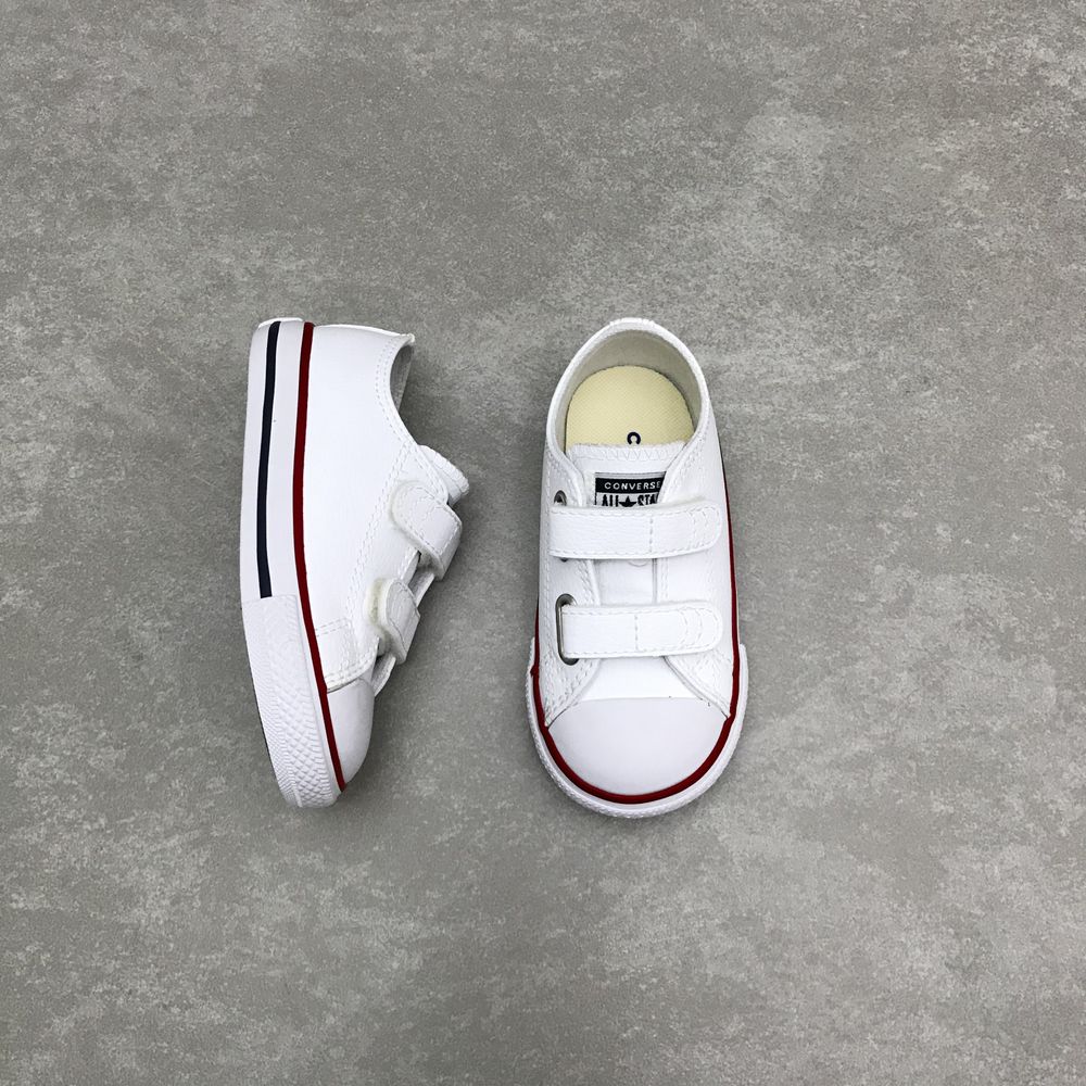 Tênis Converse All Star Chuck Taylor 2V - Infantil - Vandinha