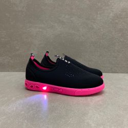 670002-tenis-pampili-infantil-feminino-seaker-luz-led-preto-pink-fluor-vandinha3