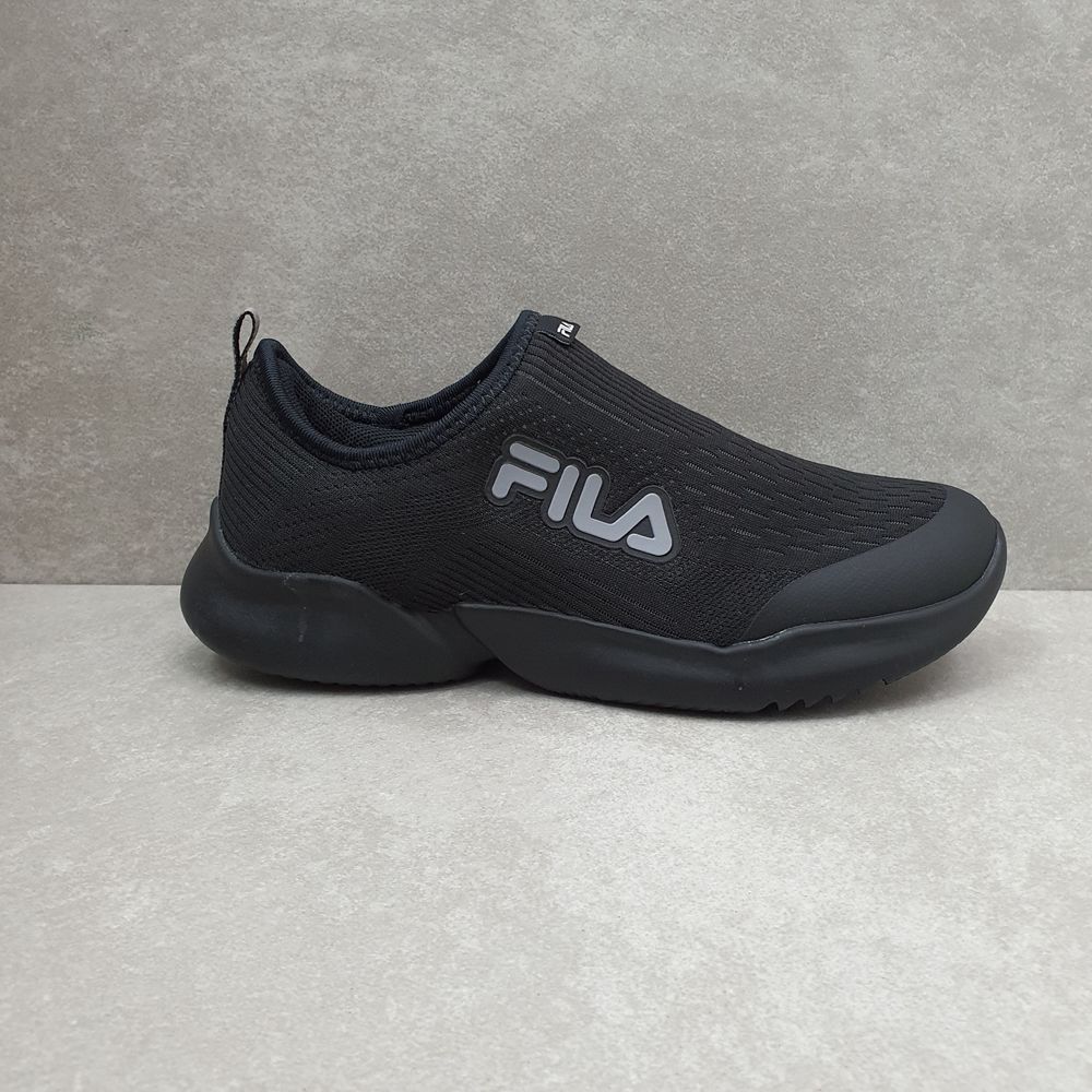 tenis-infantil-feminino-fila-kids-gamer-slip-on-preto-grafite-vandinha2