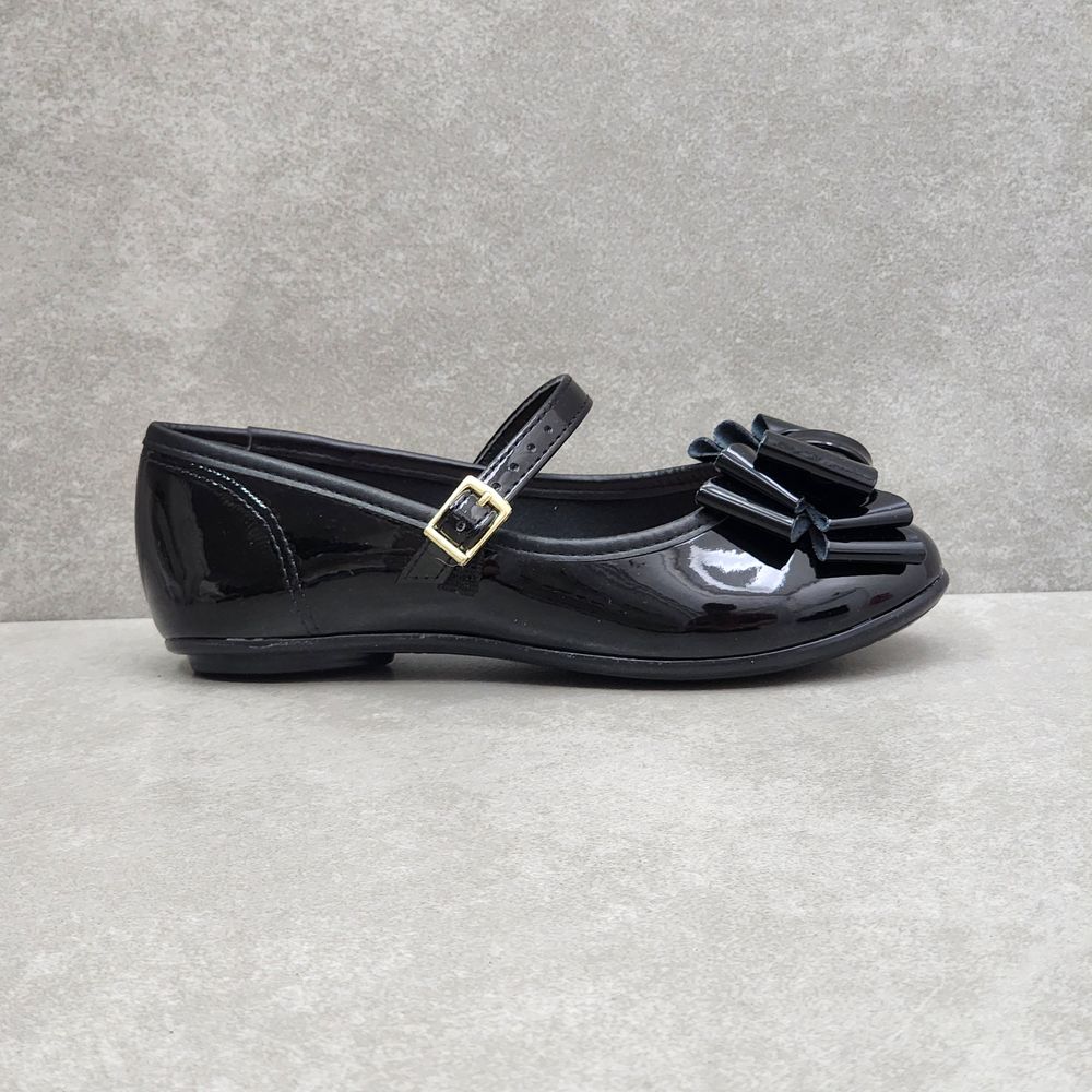 2083991-sapatilha-molekinha-boneca-verniz-preto-vandinha2