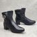 72075-bota-mooncity-montaria-cano-baixo-salto-medio-preto-vandacalcados4 72075-bota-mooncity-montaria-cano-baixo-salto-medio-preto-vandacalcados4