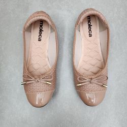5770102-sapatilha-feminina-moleca-elastico-nude-vandacalcados1