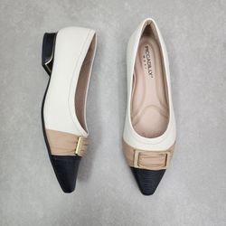 279019-sapato-feminino-maxi-bico-fino-off-pto-nude-vandacalcados1