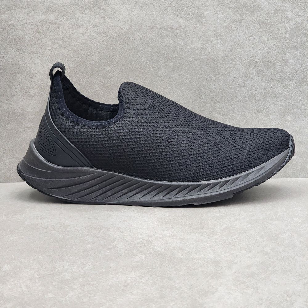 70cx-tenis-zeus-slip-on-nylon-pto-pto-vandacalcados2