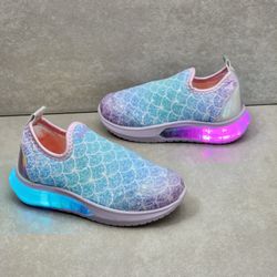 1199093-tenis-bibi-space-wave-3-luz-led-estampado-sereia-vandinha4