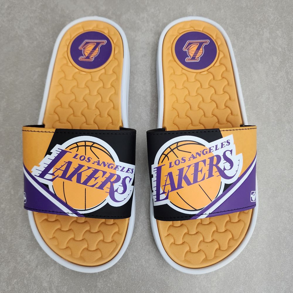 12195-chinelo-rider-pump-nba-ii-slide-lakers-bco-amarelo-vandacalcados1