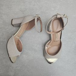 6262406-sandalia-vizzano-feminina-salto-medio-bloco-traseiro-tela-shine-dourado-vandacalcados1-min