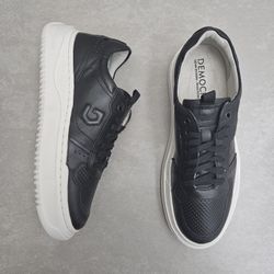 240501-tenis-masculino-democrata-denin-block-couro-cadarco-preto-vandacalcados1