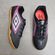 chuteira-umbro-cannon-indoor-futsal-preto-cza-pink-vandacalcados1 chuteira-umbro-cannon-indoor-futsal-preto-cza-pink-vandacalcados1