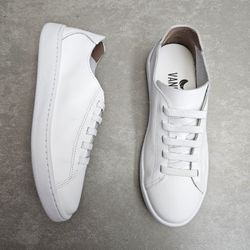 513210529-tenis-feminino-di-valentini-casual-elastico-couro-branco-vandacalcados1