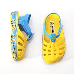 23156-sandalia-babuche-infantil-minions-loop-amarelo-azul-vandinha3