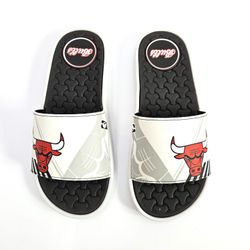 12195-chinelo-grendene-rider-pump-nba-ii-slide-chicago-bulls-bco-verm-pto-vandacalcados3