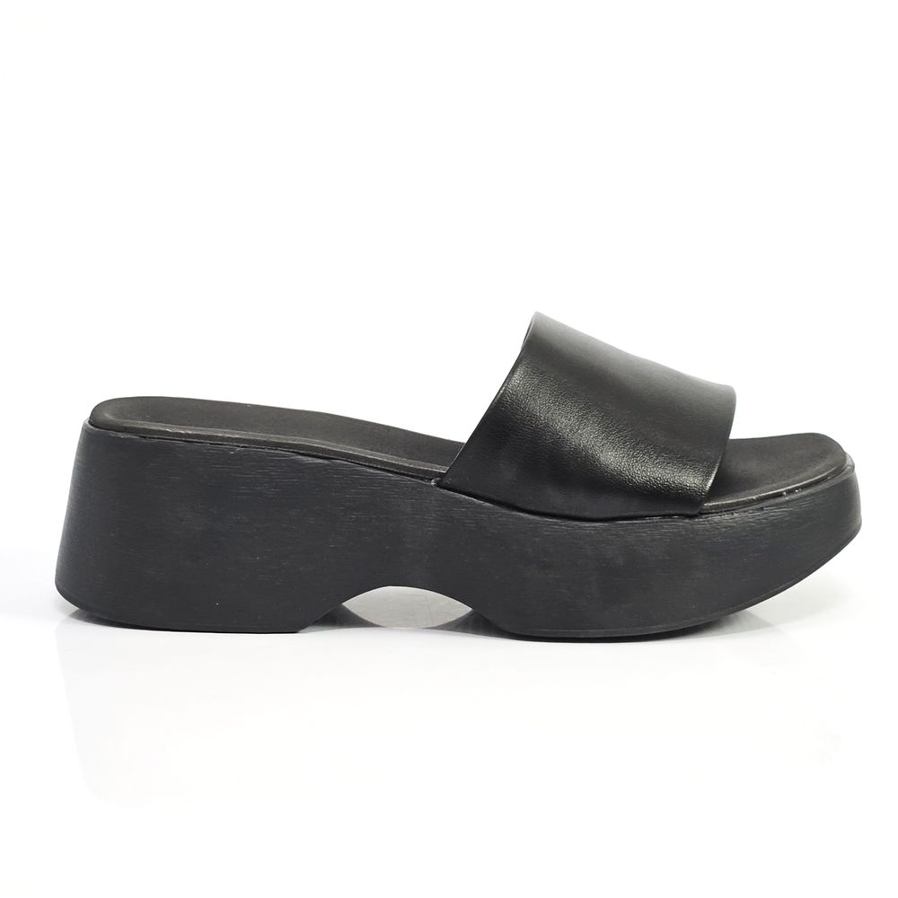5503100-tamanco-feminino-moleca-slide-flat-leve-preto-vandacalcados--2-.jpg