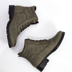 72121-bota-feminina-mooncity-coturno-cadarco-verde-vandacalcados--4-.jpg