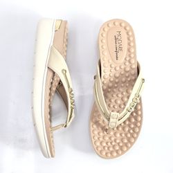7151115-sandalia-tamanco-modare-flat-massageador-dedo-creme-vandacalcados--4-.jpg