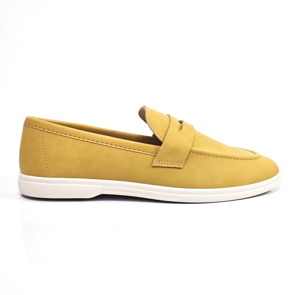 5819100-mocassim-feminino-moleca-loffer-olho-de-gato-nobuck-mostarda-vandacalcados--2-