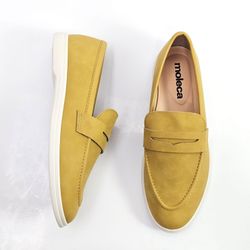 5819100-mocassim-feminino-moleca-loffer-olho-de-gato-nobuck-mostarda-vandacalcados--4-