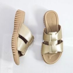 uc21003-tamanco-feminino-usaflex-flat-ouro-light-vandacalcados--4-