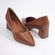 t3838-553-sapato-scarpin-feminino-bebece-salto-bloco-medio-egeu-pecan-marrom-vandacalcados--3-