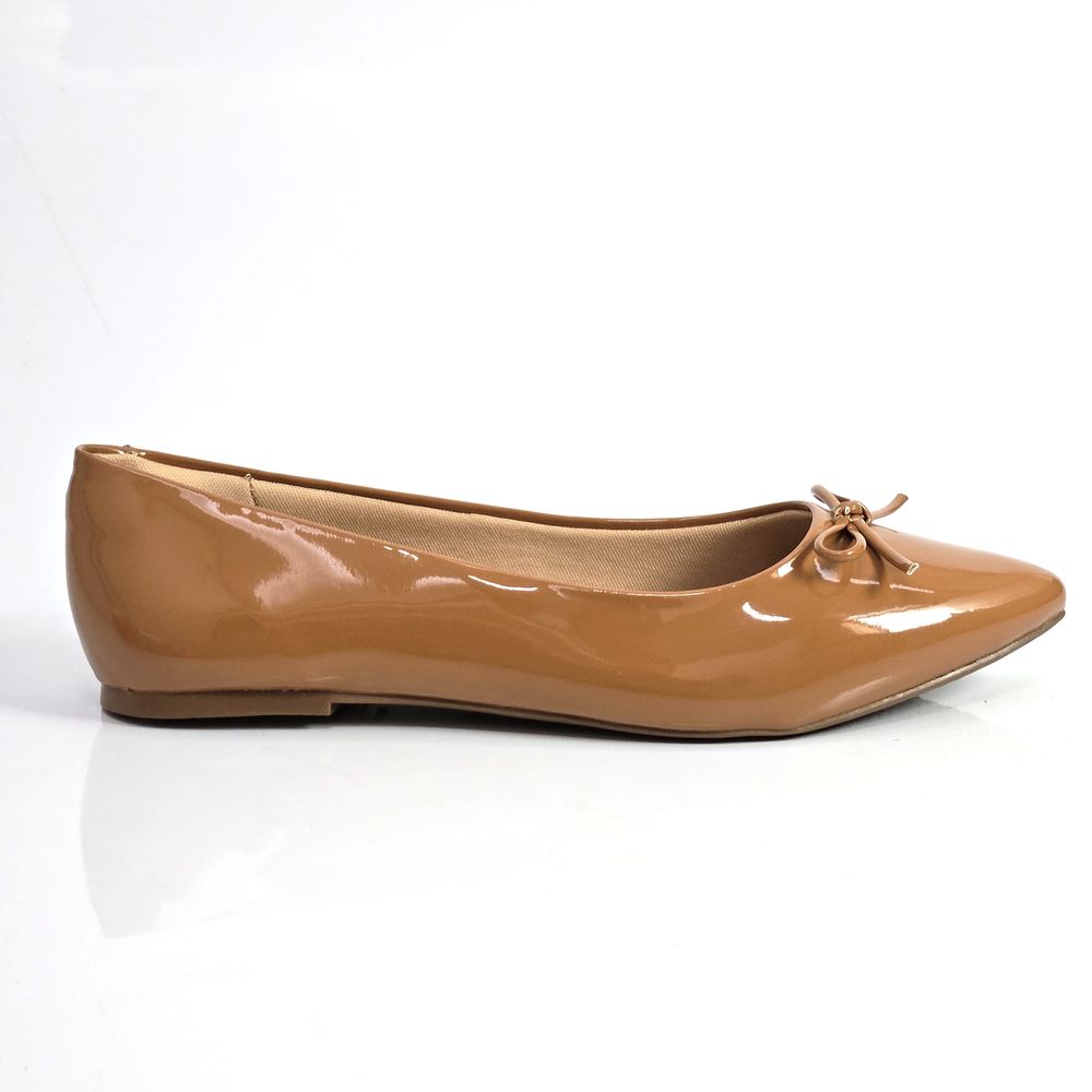 830215762-sapatilha-feminina-sua-cia-bico-fino-laco-verniz-casca-vandacalcados--2-