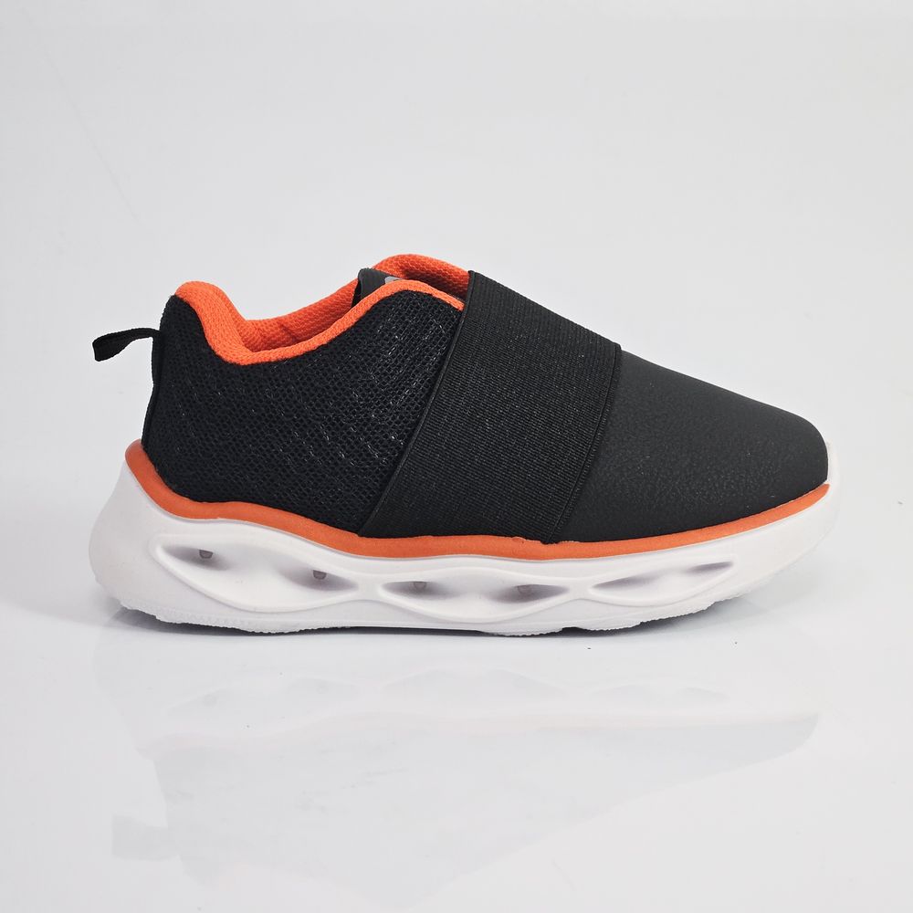 2620121-tenis-infantil-menino-molekinho-slip-on-led-preto-laranja-vandinha--2-
