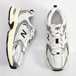 132526-tenis-unisex-new-balance-530-branco-prata-vandacalcados--4-