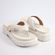 6499126-sandalia-feminina-tamanco-flat-dedo-branco-off-vandacalcados--1-