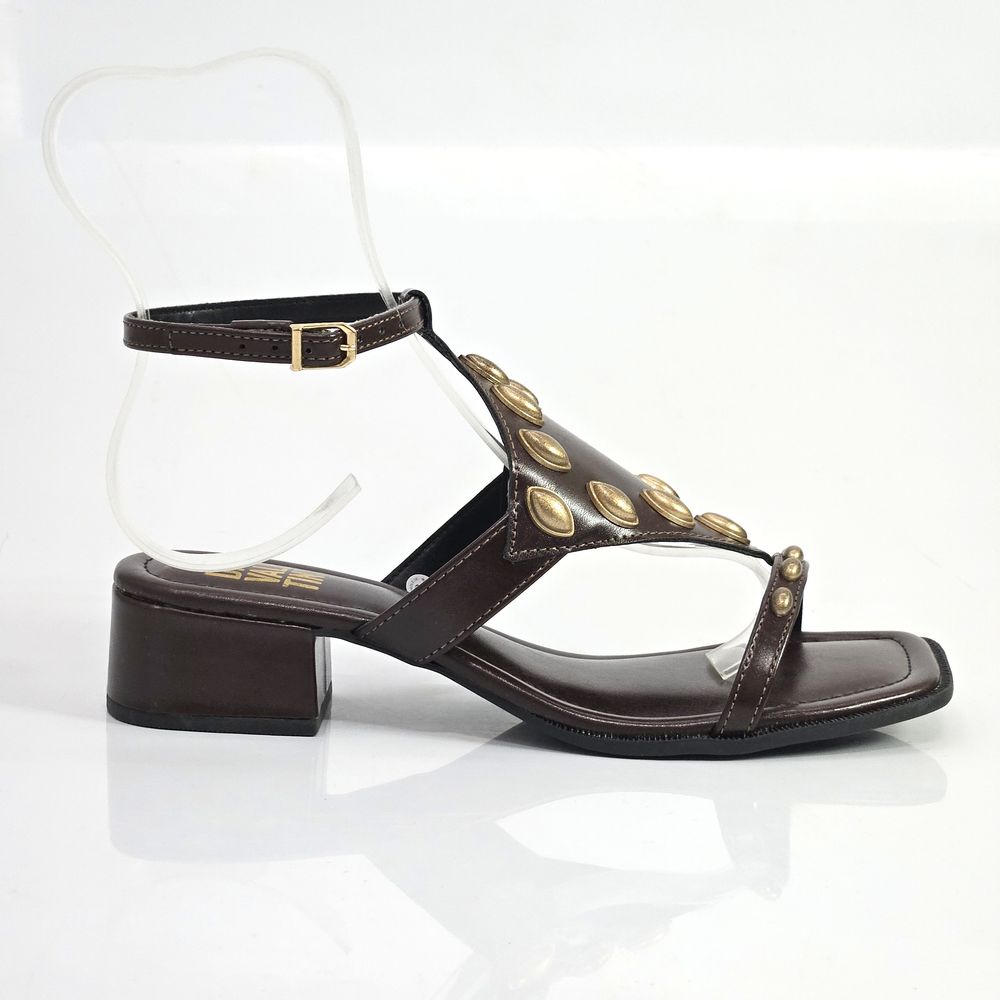 538612111-sandalia-feminina-di-valentini-tornozeleira-detalhe-madri-rocha-vandacalcados--2- 538612111-sandalia-feminina-di-valentini-tornozeleira-detalhe-madri-rocha-vandacalcados--2-