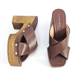 241572161-tamanco-feminino-lia-line-x-salto-alto-bloco-napa-marrom-vandacalcados--4-