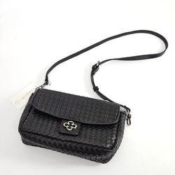 4605428-bolsa-feminina-capodarte-textura-preto-vandacalcados--4-