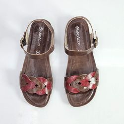 14271-sandalia-andacco-goa-tranca-couro-feminina-fivela-sepia-rosso-marrom-vermelho-vandacalcados--4-