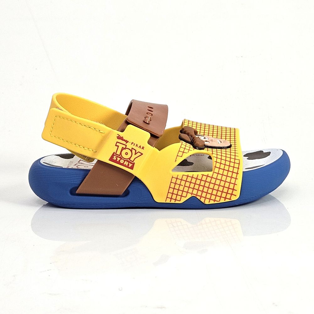 23378-sandalia-grendene-disney-swift-sand-baby-azul-amarelo-masculino-vandacalcados--2-