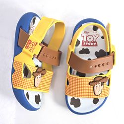 23378-sandalia-grendene-disney-swift-sand-baby-azul-amarelo-masculino-vandacalcados--4-