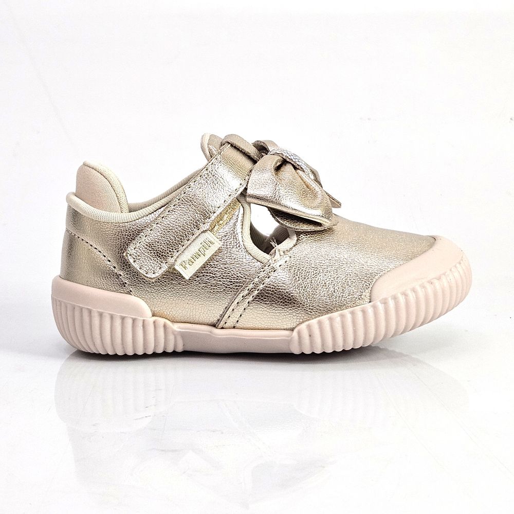 720011-tenis-pampili-yuyu-vazado-velcro-dourado-feminino-vandacalcados--2-